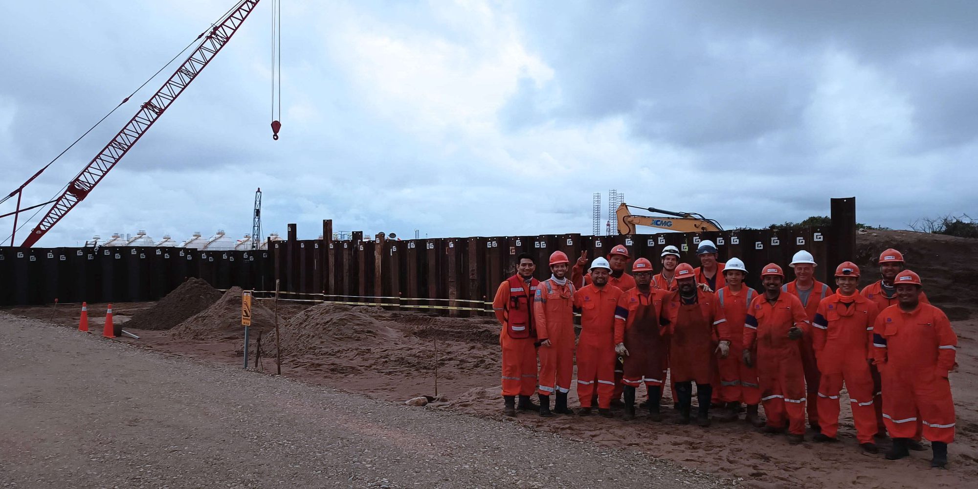 En Refineria Dos Bocas el equipo de Gandara trabaja en muro anclado